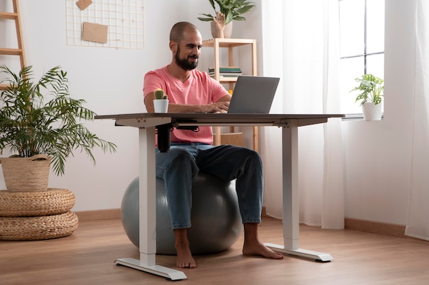 bureau ergonomique mal de dos